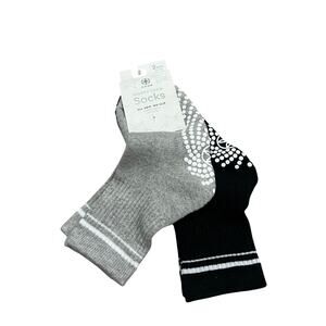 Gaiam Grippy Sticky Grip Crew Socks Pilates Barre Lagree